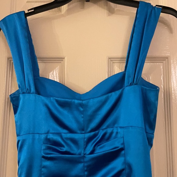 Electric Blue Bodycon Dress (size 5/6) - Picture 6 of 10
